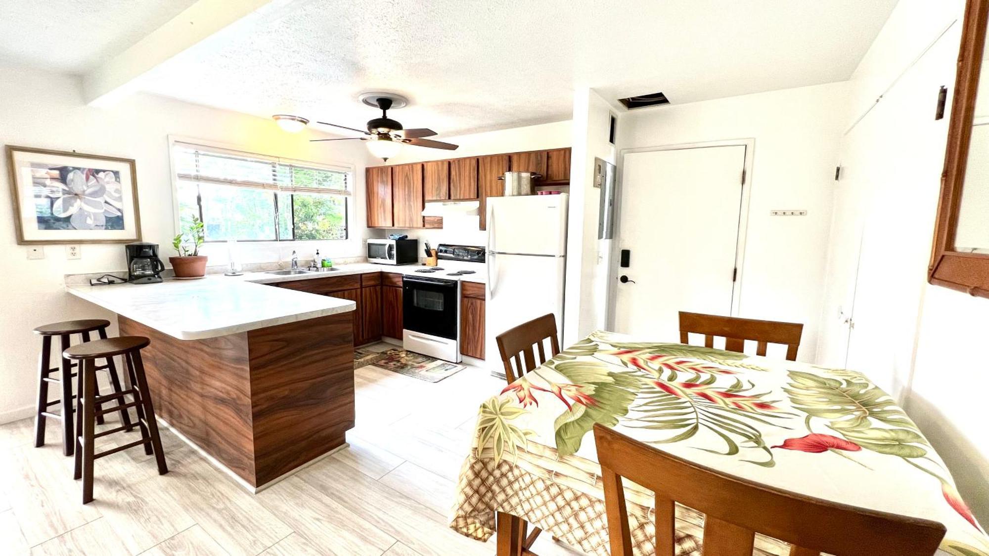 Mailan Hale Ii Apartment *